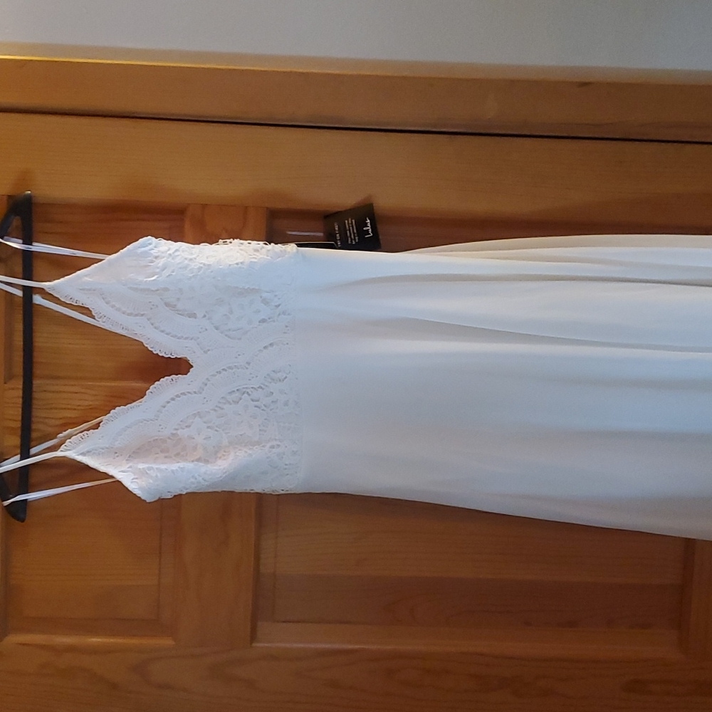 Lace & chiffon dress by Lulu's